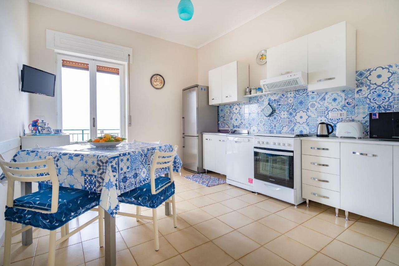 Ferienwohnung Casa Floriana Vico Equense Exterior foto